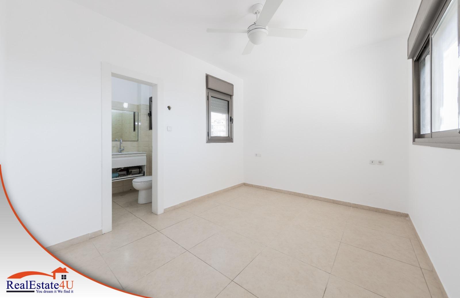 For sale — Ir Yamim, Netanya