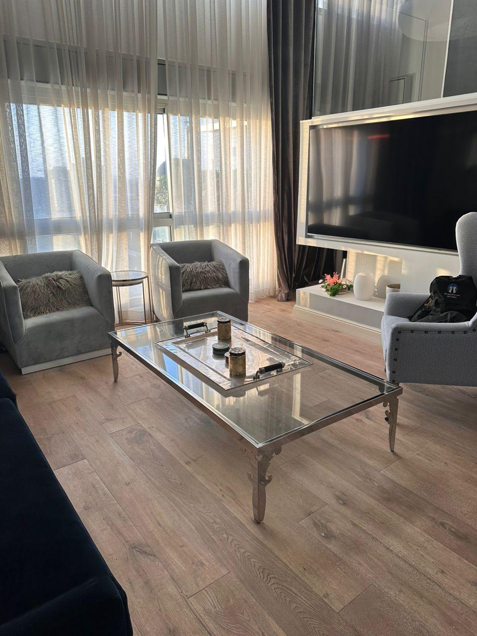 For sale — Ra'anana