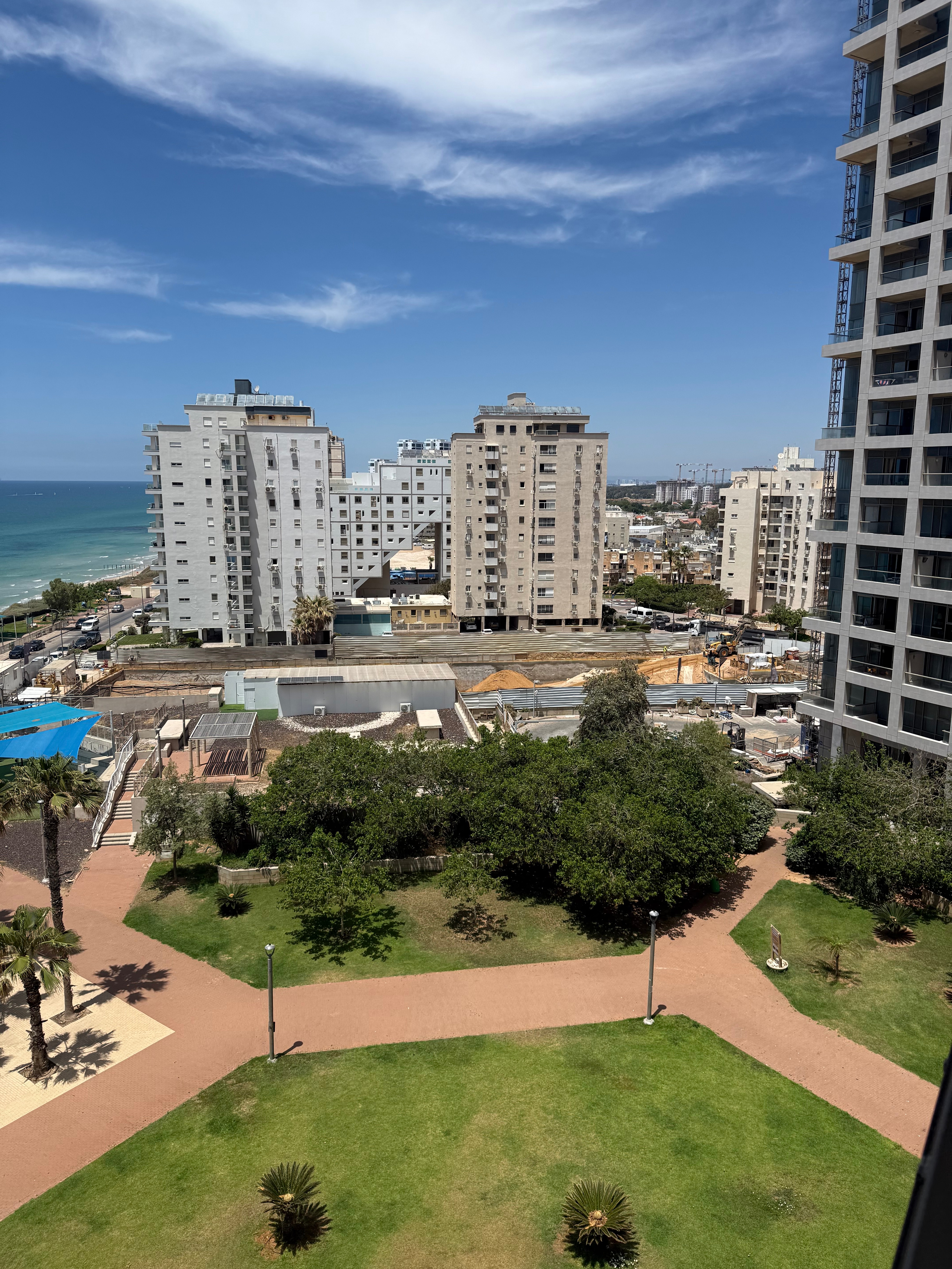 City Center, Netanya — photo 2
