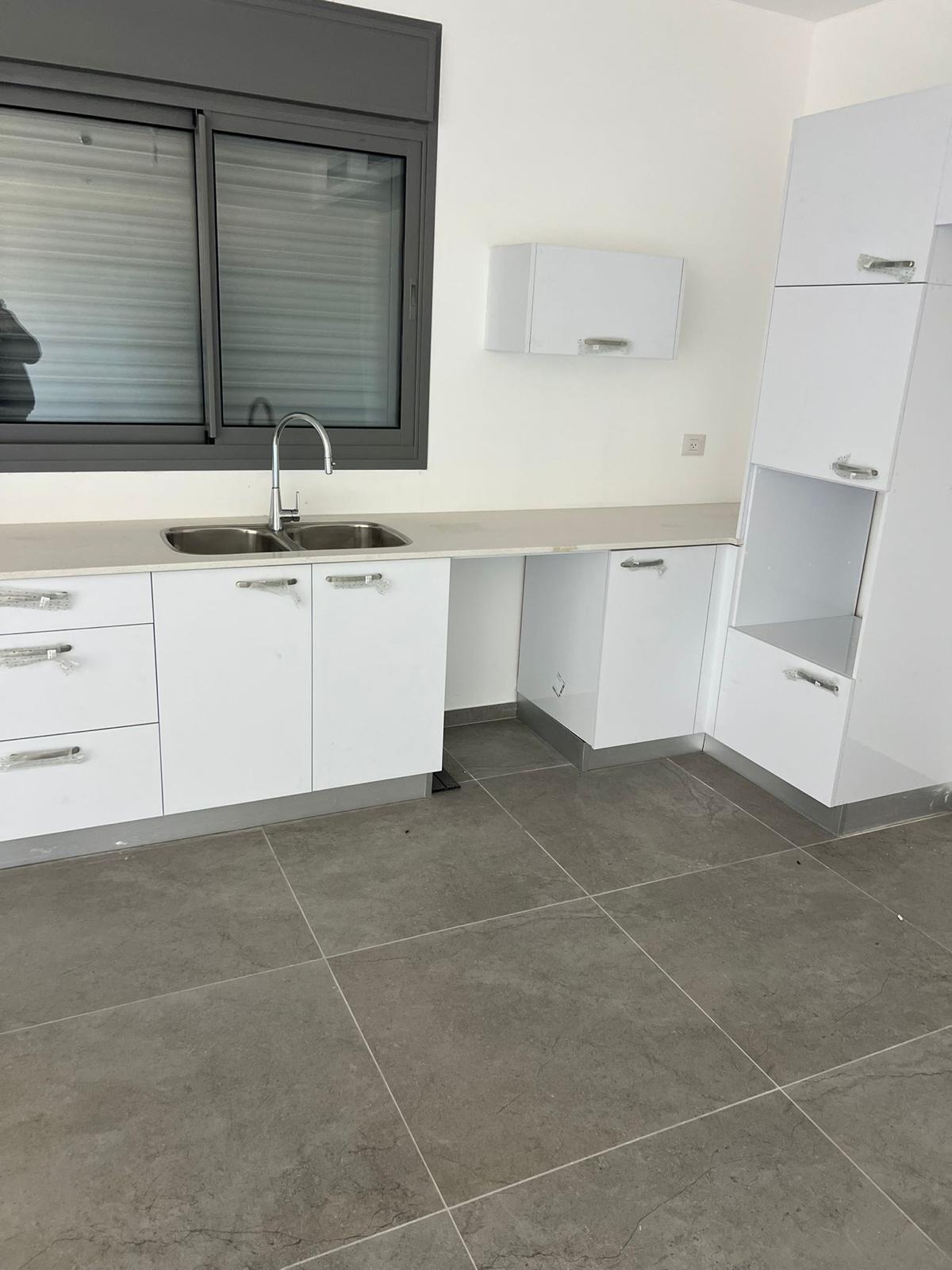 For sale — Ir Yamim, Netanya — 2
